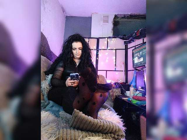 monicaangels live cam on BongaCams