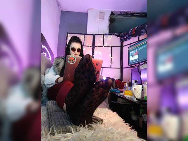 monicaangels, en vivo ahora en BongaCams