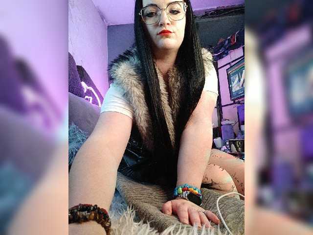 monicaangels live cam on BongaCams