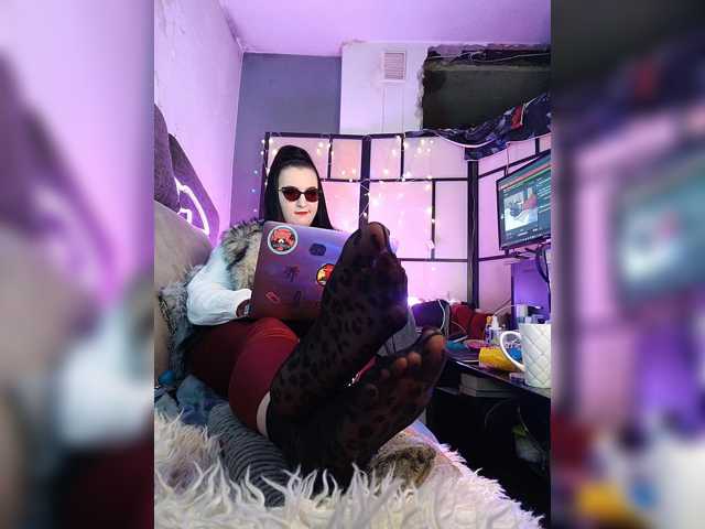 monicaangels, en vivo ahora en BongaCams