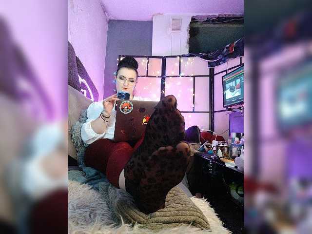 monicaangels live cam on BongaCams