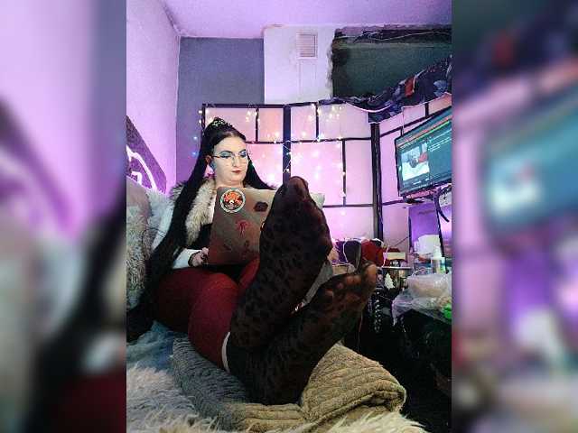monicaangels, live now on BongaCams