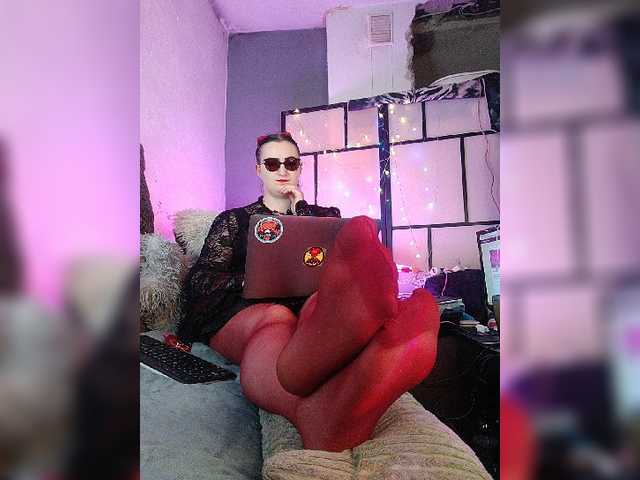 monicaangels live cam on BongaCams