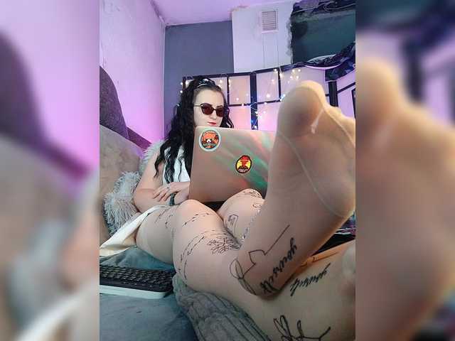 monicaangels live webcam show
