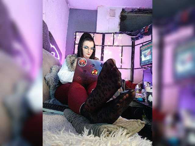 monicaangels, live now on BongaCams