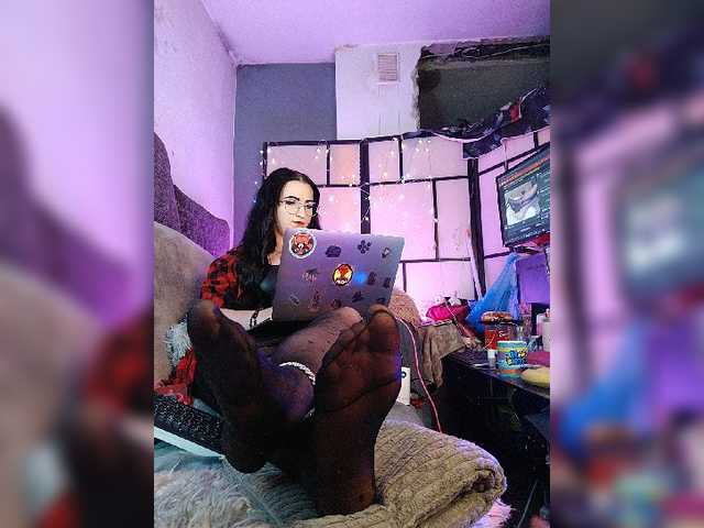 monicaangels live cam on BongaCams