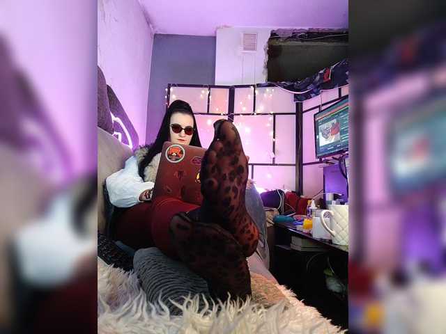 monicaangels, en vivo ahora en BongaCams