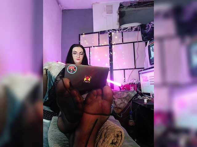 monicaangels live cam on BongaCams