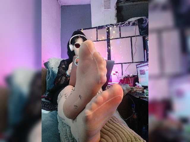 monicaangels live cam on BongaCams