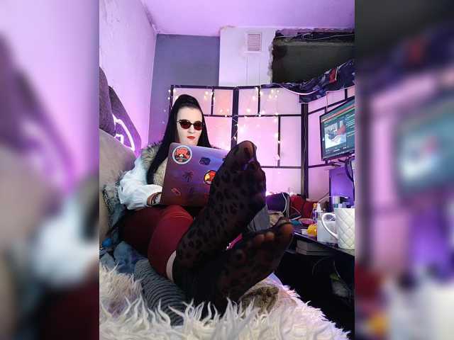 monicaangels, live now on BongaCams