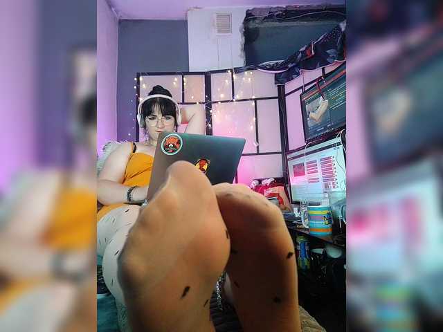 monicaangels cam belle