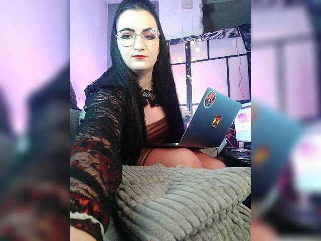 monicaangels live cam on BongaCams