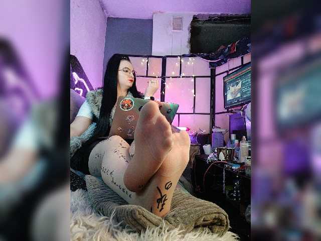 monicaangels live cam on BongaCams
