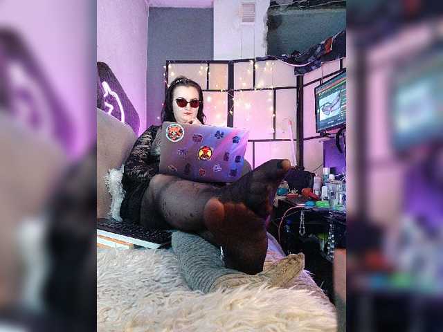 monicaangels live cam preview