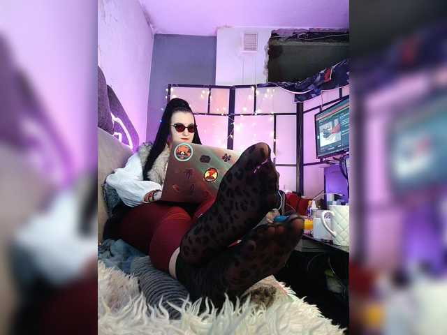 monicaangels, en vivo ahora en BongaCams