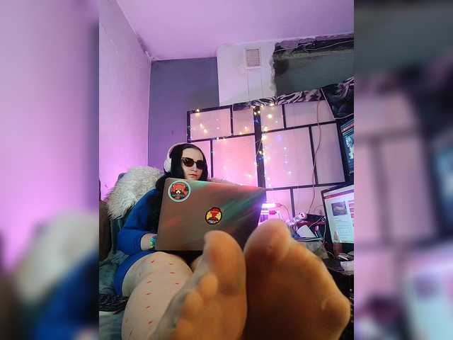  monicaangels chat room