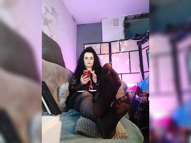 monicaangels live cam on BongaCams
