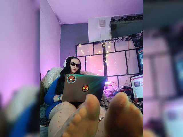  monicaangels chat room