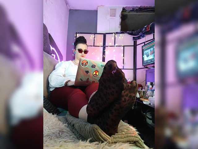 monicaangels live cam on BongaCams