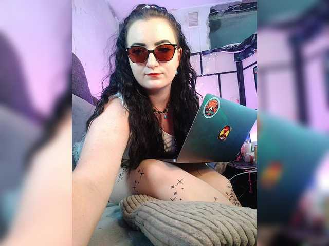 monicaangels live webcam show