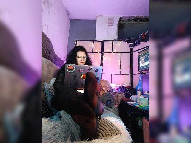monicaangels live cam on BongaCams