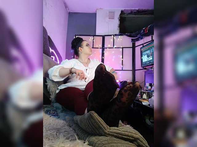 monicaangels live cam on BongaCams