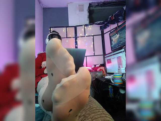 monicaangels live cam on BongaCams