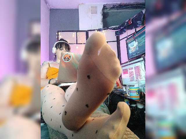 monicaangels live cam on BongaCams