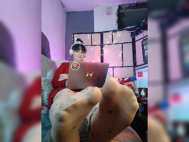 monicaangels live cam on BongaCams