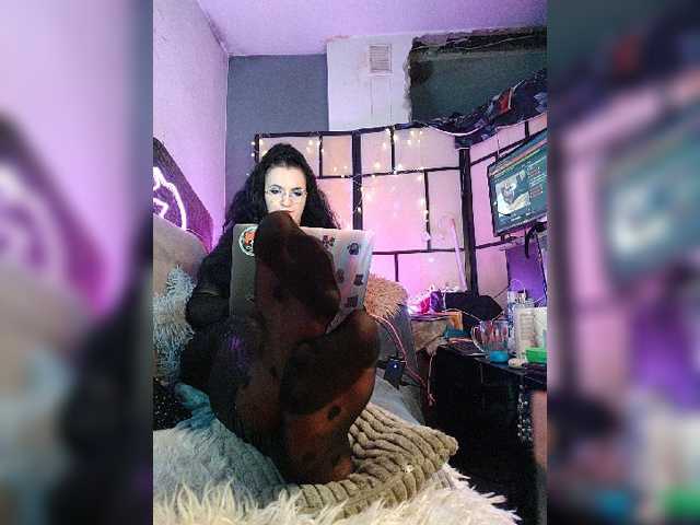 monicaangels live cam on BongaCams