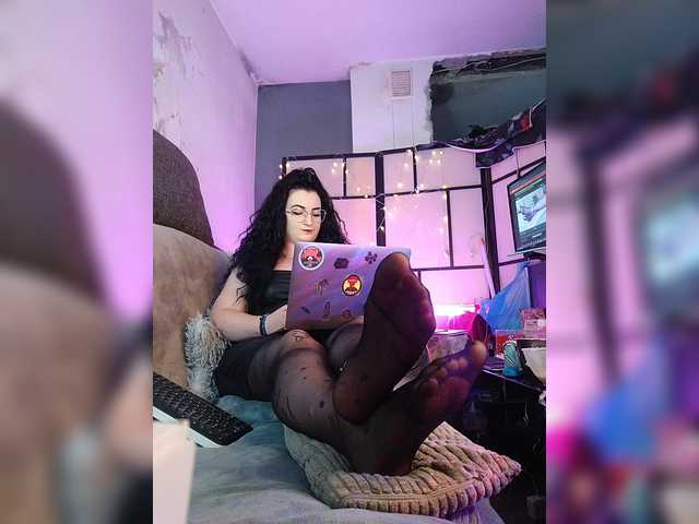 monicaangels live cam on BongaCams