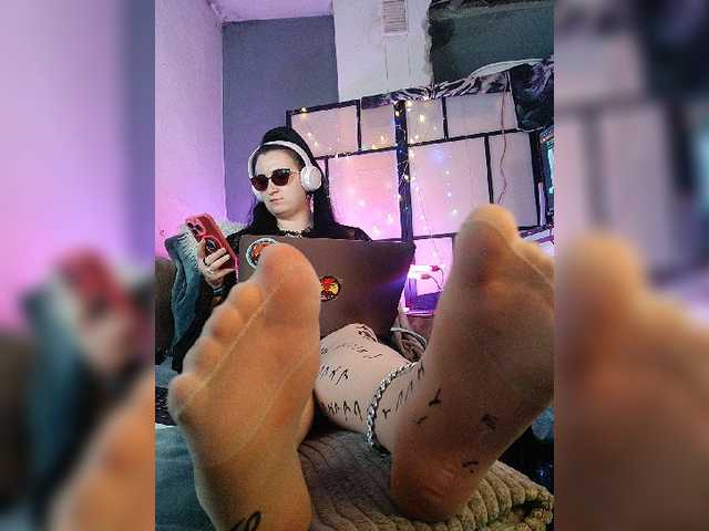 monicaangels live cam on BongaCams