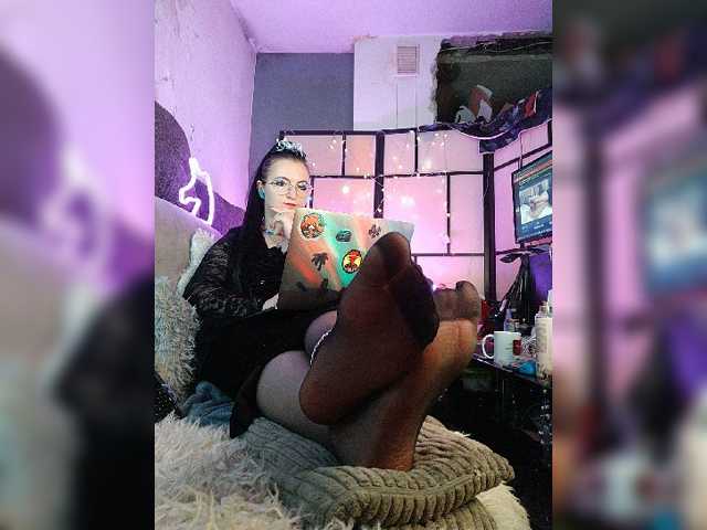 monicaangels live cam preview