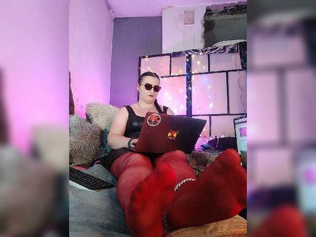 monicaangels live cam on UnifiedCams
