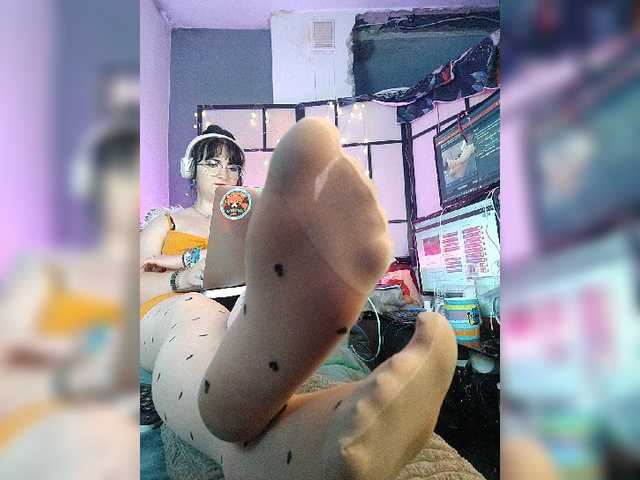monicaangels live cam on BongaCams