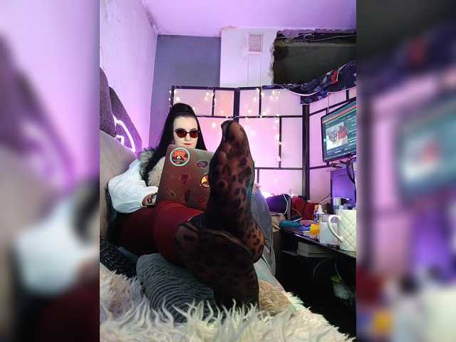 monicaangels, en vivo ahora en BongaCams