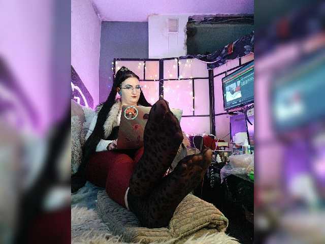 monicaangels, live now on BongaCams