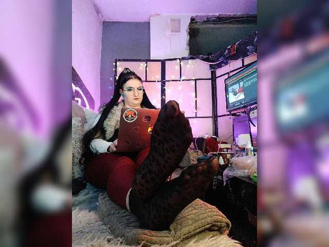 monicaangels, live now on BongaCams