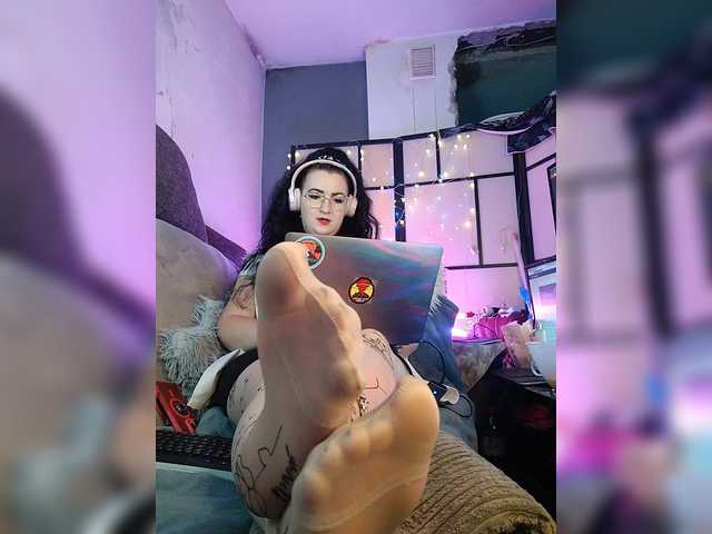 monicaangels live cam on BongaCams