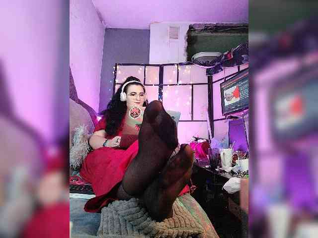 monicaangels's live room