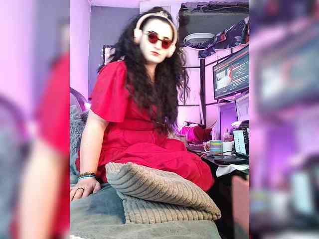 monicaangels's live room