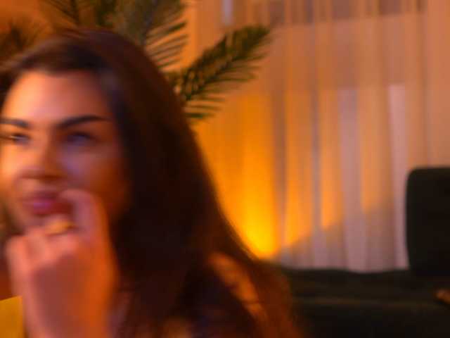 PerfectT33n live cam on BongaCams