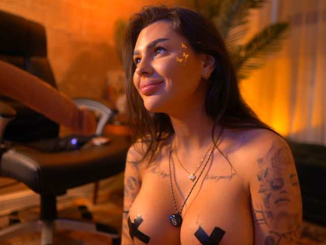PerfectT33n live cam on BongaCams
