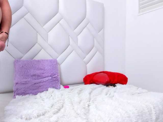 mylittlewhore18 live webcam show