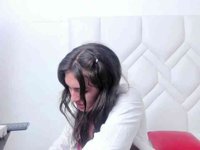 mylittlewhore18 webcam