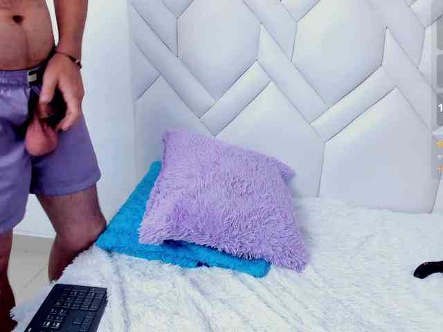 mylittlewhore18 webcam