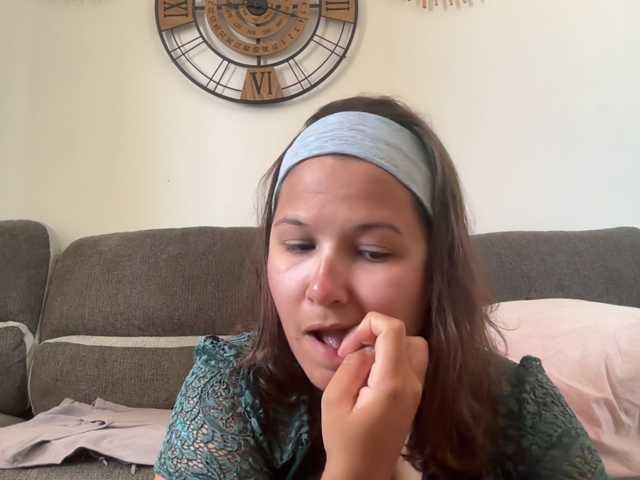 Minettesexy24 live cam on BongaCams
