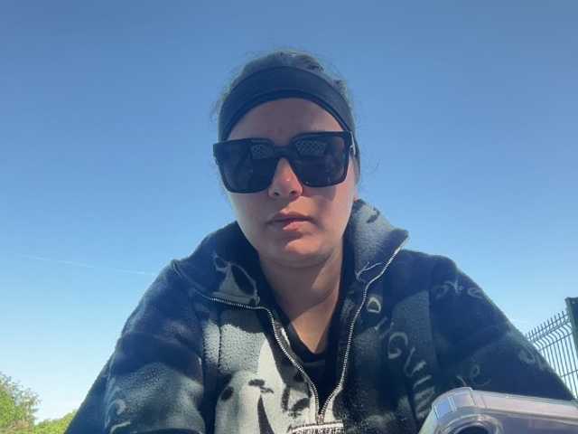 Minettesexy24 live cam on BongaCams