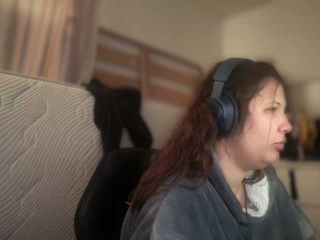 Minettesexy24's BongaCams show and profile