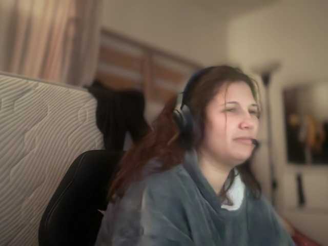 Minettesexy24's BongaCams show and profile